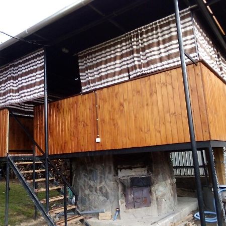Rukavychka Hotel Яремче Екстериор снимка